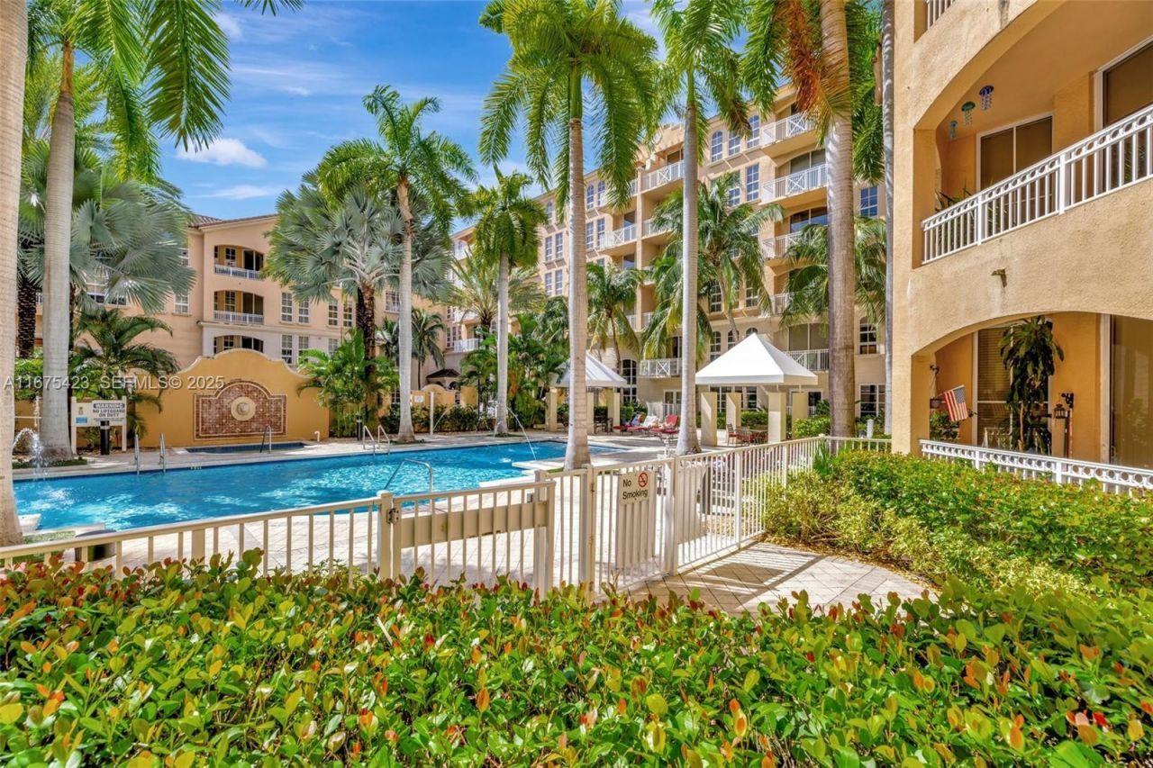 3001 NE 185th St, Unit 114, Aventura, FL 33180 Photo