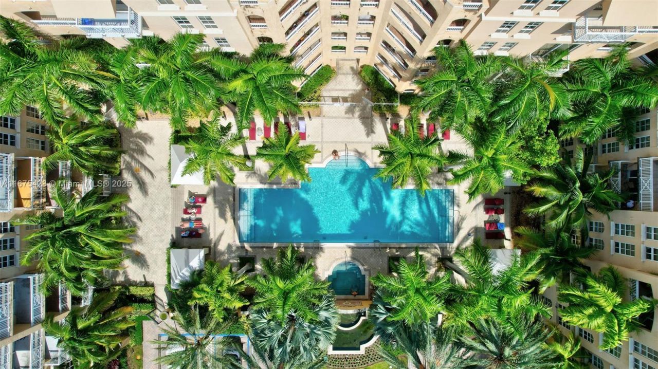 3001 NE 185th St, Unit 114, Aventura, FL 33180 Photo