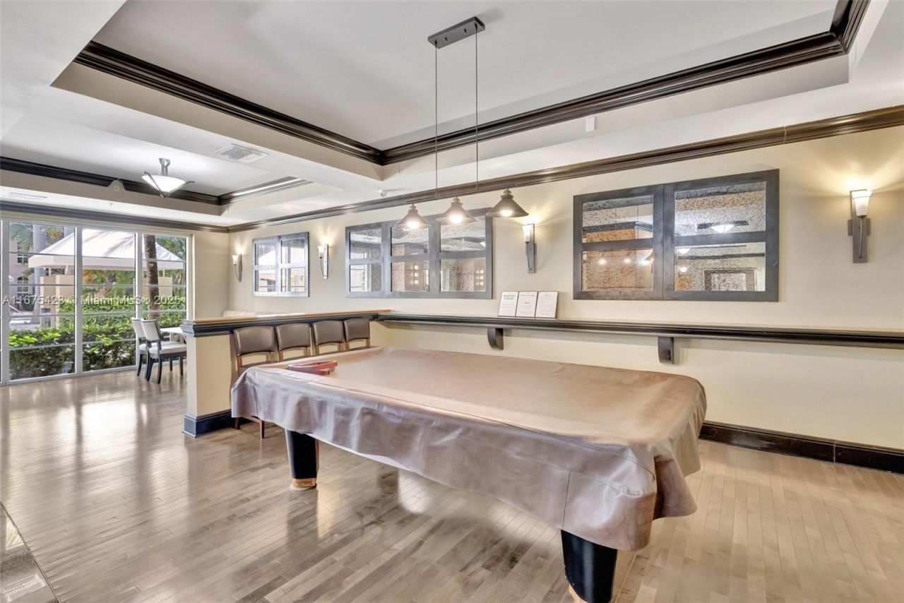 3001 NE 185th St, Unit 114, Aventura, FL 33180 Photo