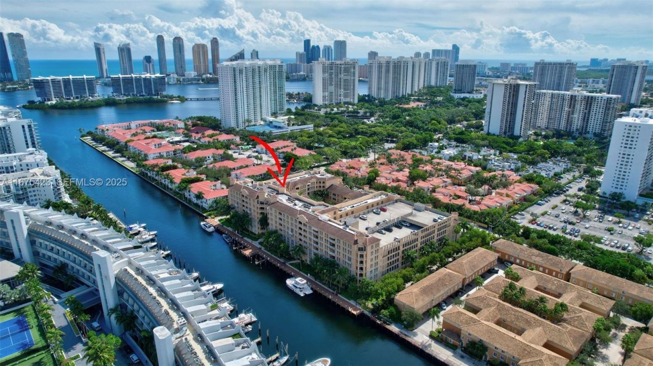 3001 NE 185th St, Unit 114, Aventura, FL 33180 Photo