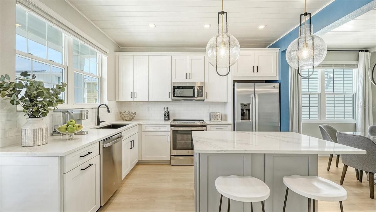 4325 Marina View Way, Cortez, FL 34215 Photo