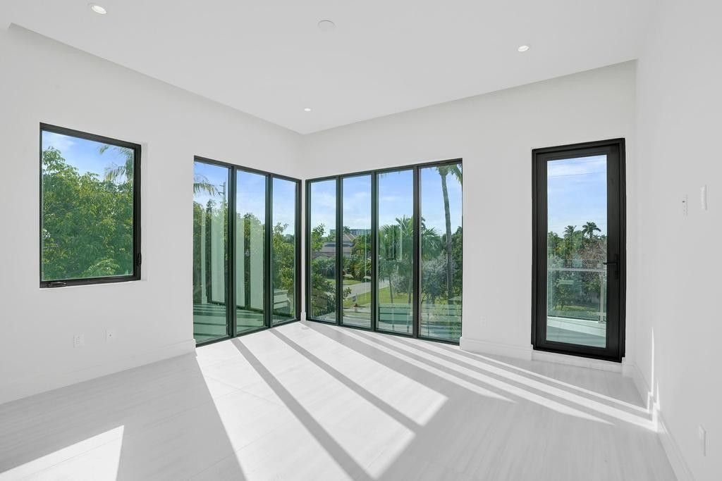 4524 Sea Grape Drive, Unit N, Lauderdale by the Sea, FL 33308 Photo