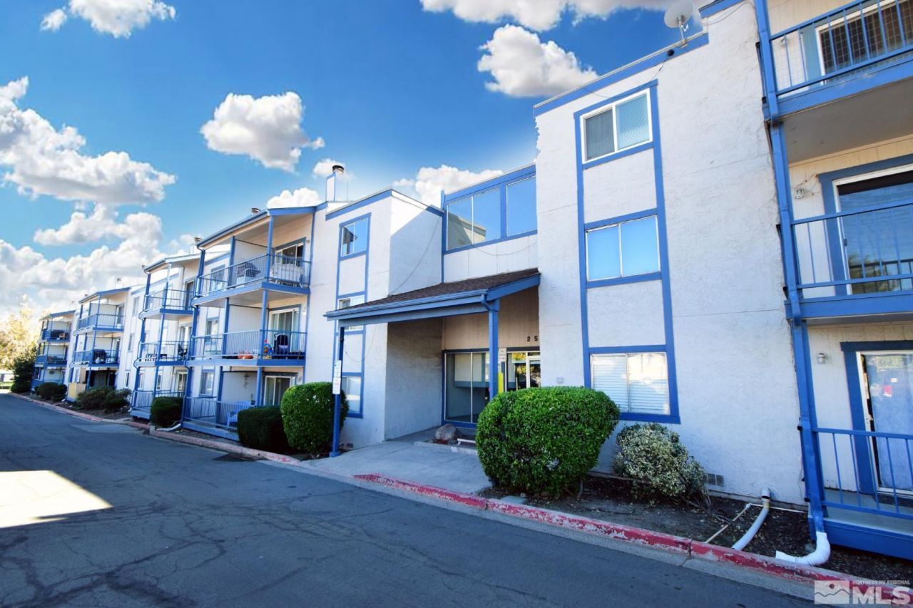 2555 Clear Acre Lane, Unit 93-3, Reno, NV 89512 Photo
