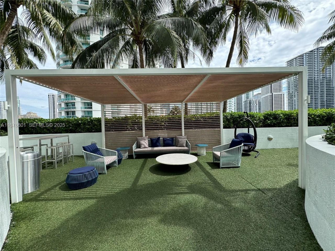 90 SW 3 St, Unit 1416, Miami, FL 33130 Photo