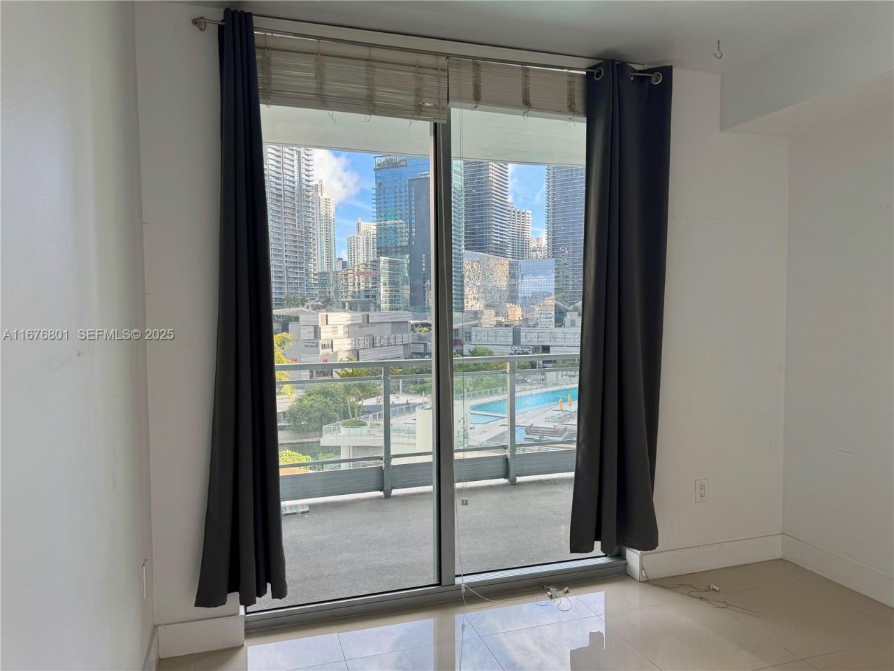90 SW 3 St, Unit 1416, Miami, FL 33130 Photo
