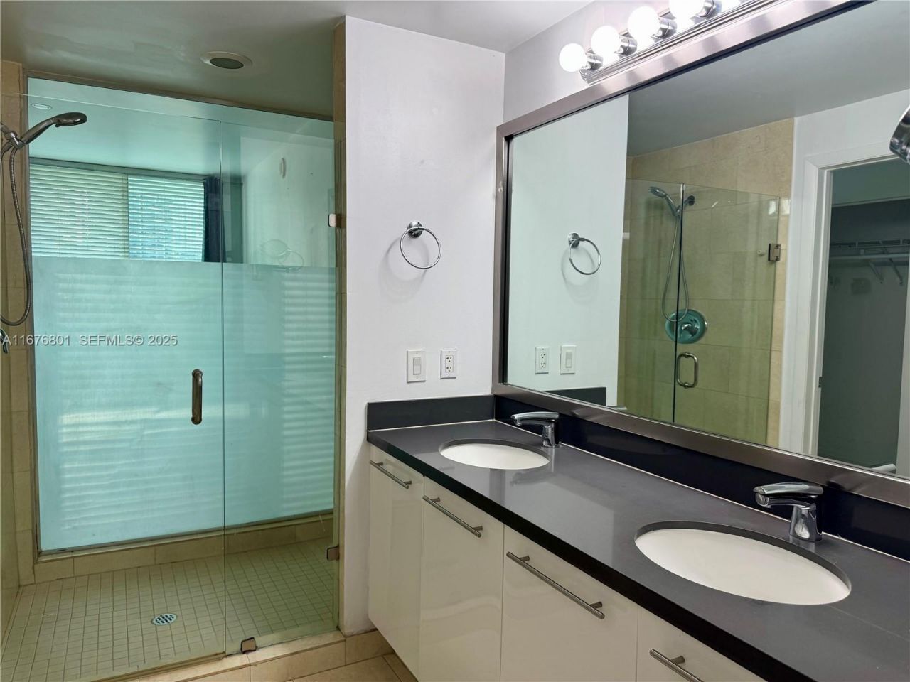 90 SW 3 St, Unit 1416, Miami, FL 33130 Photo