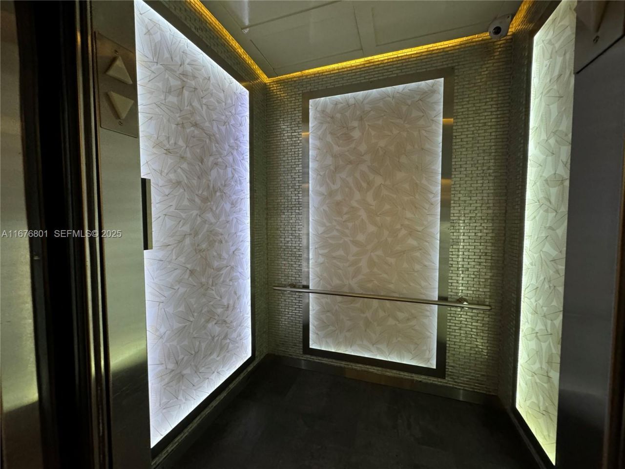 90 SW 3 St, Unit 1416, Miami, FL 33130 Photo