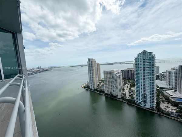 325 S Biscayne Blvd, Unit LPH 19, Miami, FL 33131