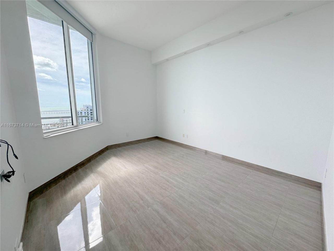 325 S Biscayne Blvd, Unit LPH 19, Miami, FL 33131 Photo