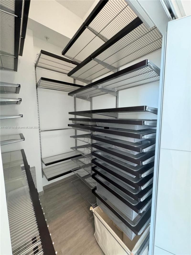 325 S Biscayne Blvd, Unit LPH 19, Miami, FL 33131 Photo