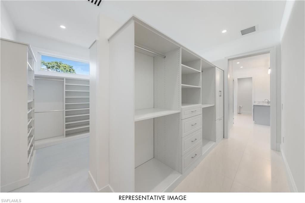 1074 Hollygate Ln, Naples, FL 34103 Photo