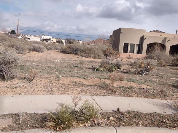 0 Olympic Place NW, Albuquerque, NM 87114