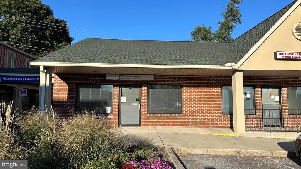 133 OAKRIDGE DR., MOUNTVILLE, PA 17554