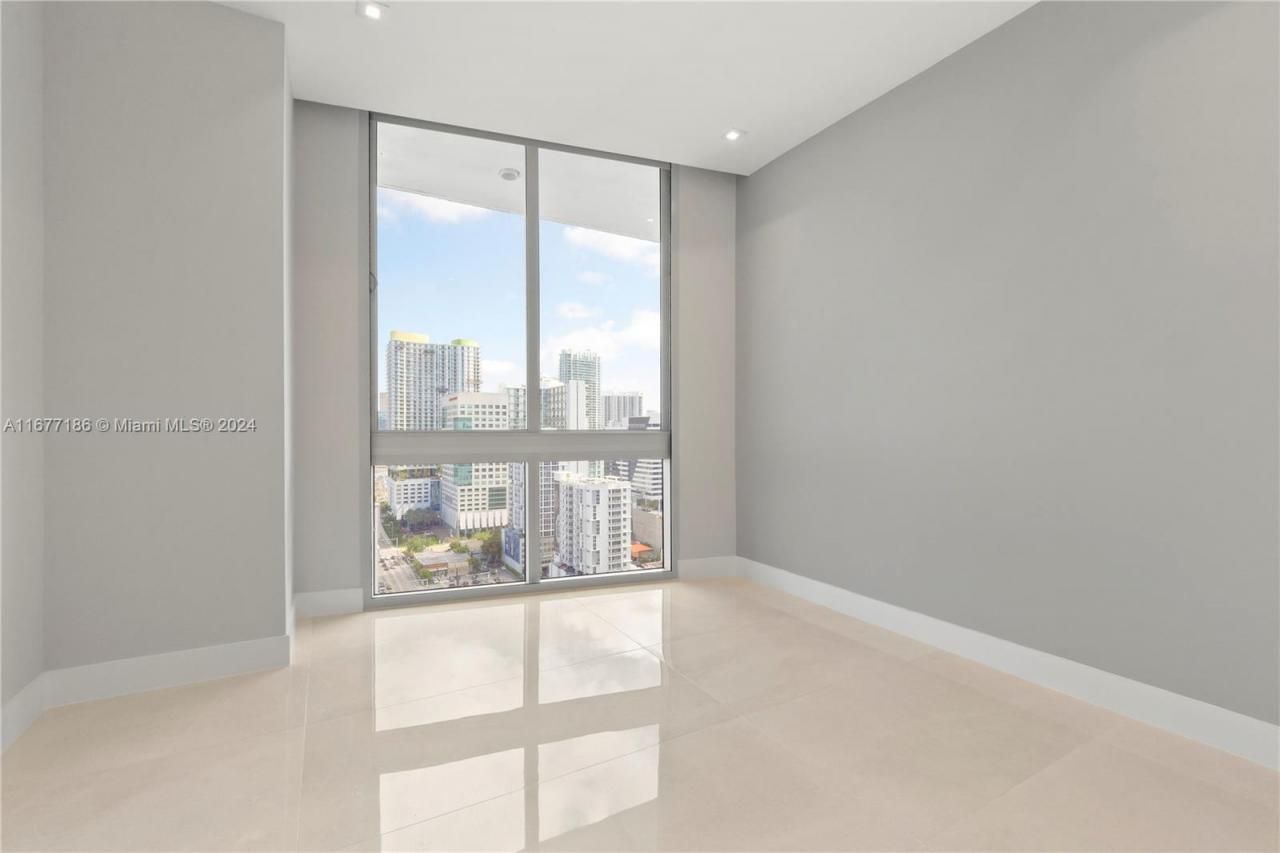 1010 SW 2nd Ave, Unit PH03, Miami, FL 33130 Photo