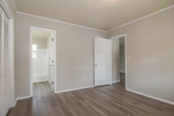 1731 W Avalon Circle photo 4