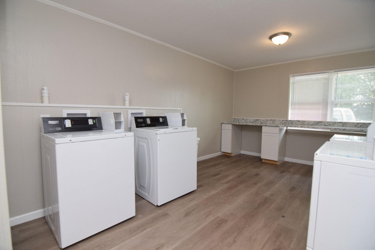 1731 W Avalon Circle Photo 8