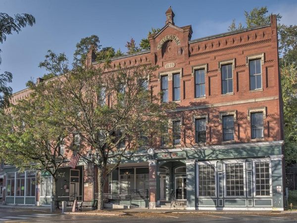 39-41 The Square, Rockingham, VT 05101