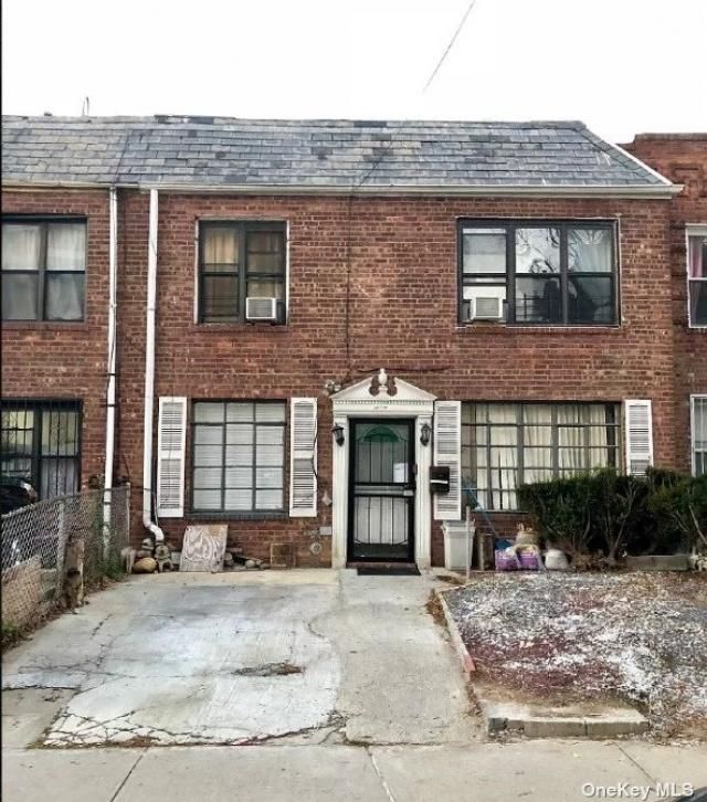132-25 Avery Avenue, Flushing, NY 11355 Main Photo