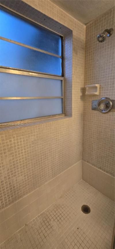 7827 Golf Cir Dr, Unit 101, Margate, FL 33063 Photo