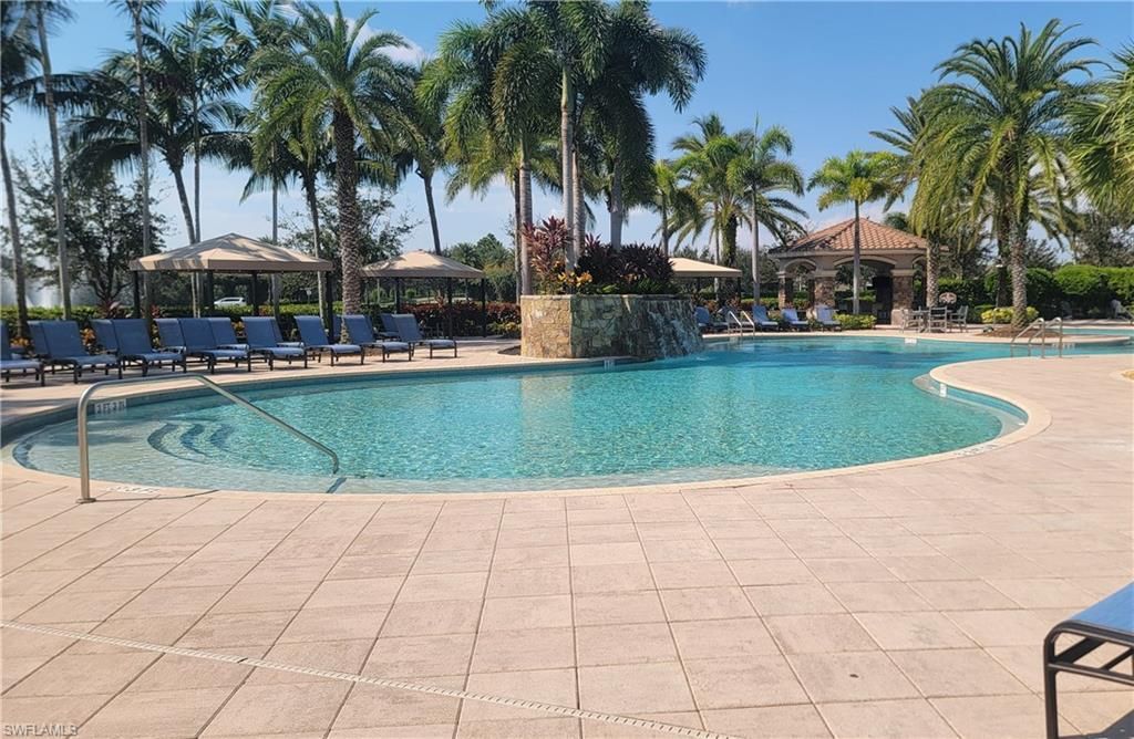 3195 Pacific Dr, Naples, FL 34119 Photo