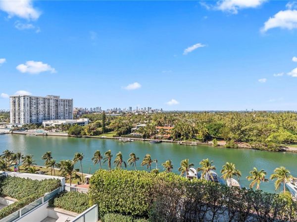 4401 Collins Ave, Unit 915, Miami Beach, FL 33140