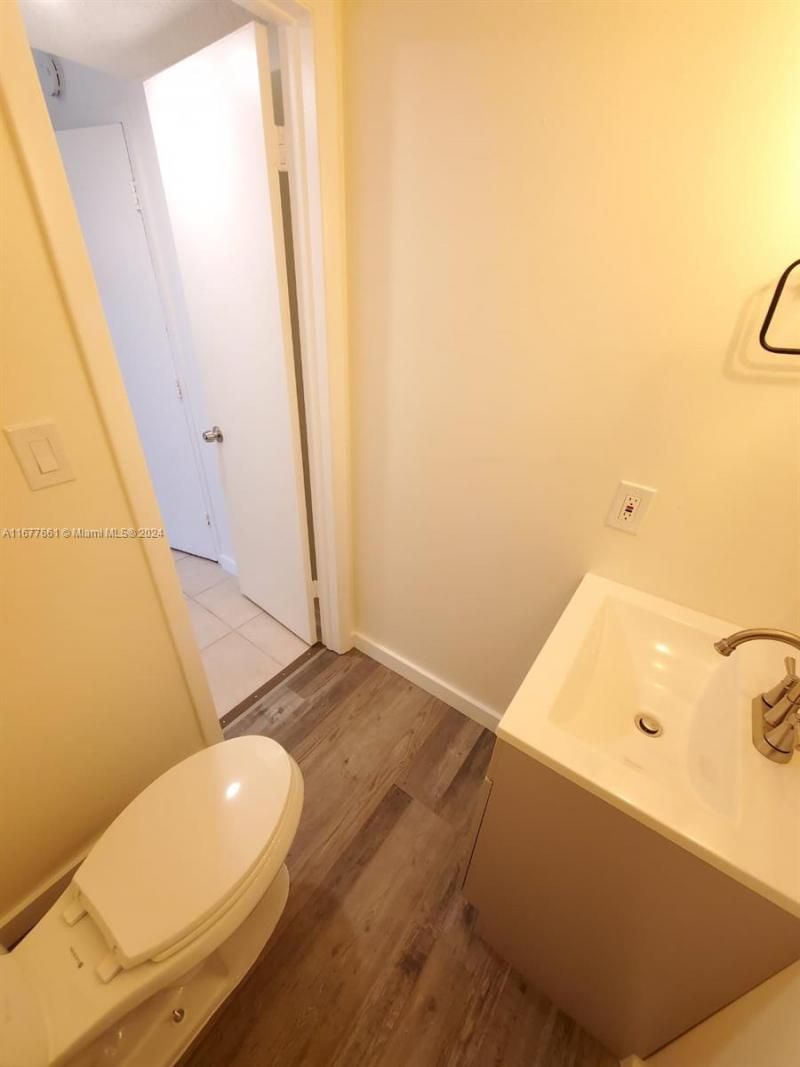 2029 NW 46th Ave, Unit E308, Lauderhill, FL 33313 Photo