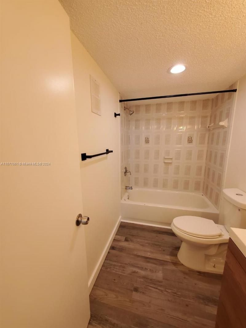 2029 NW 46th Ave, Unit E308, Lauderhill, FL 33313 Photo