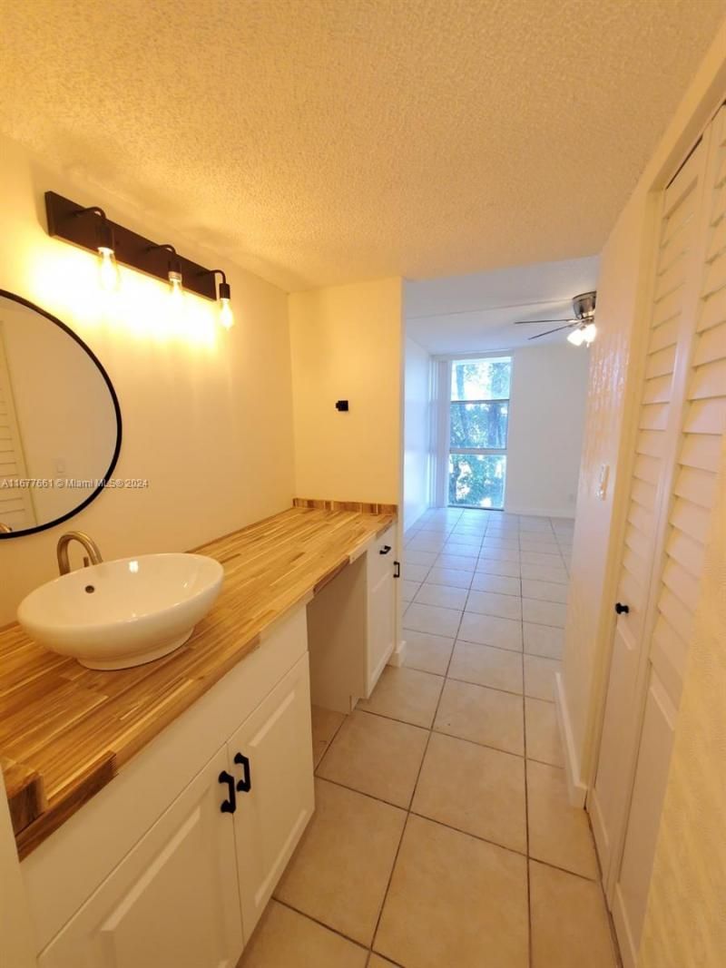 2029 NW 46th Ave, Unit E308, Lauderhill, FL 33313 Photo