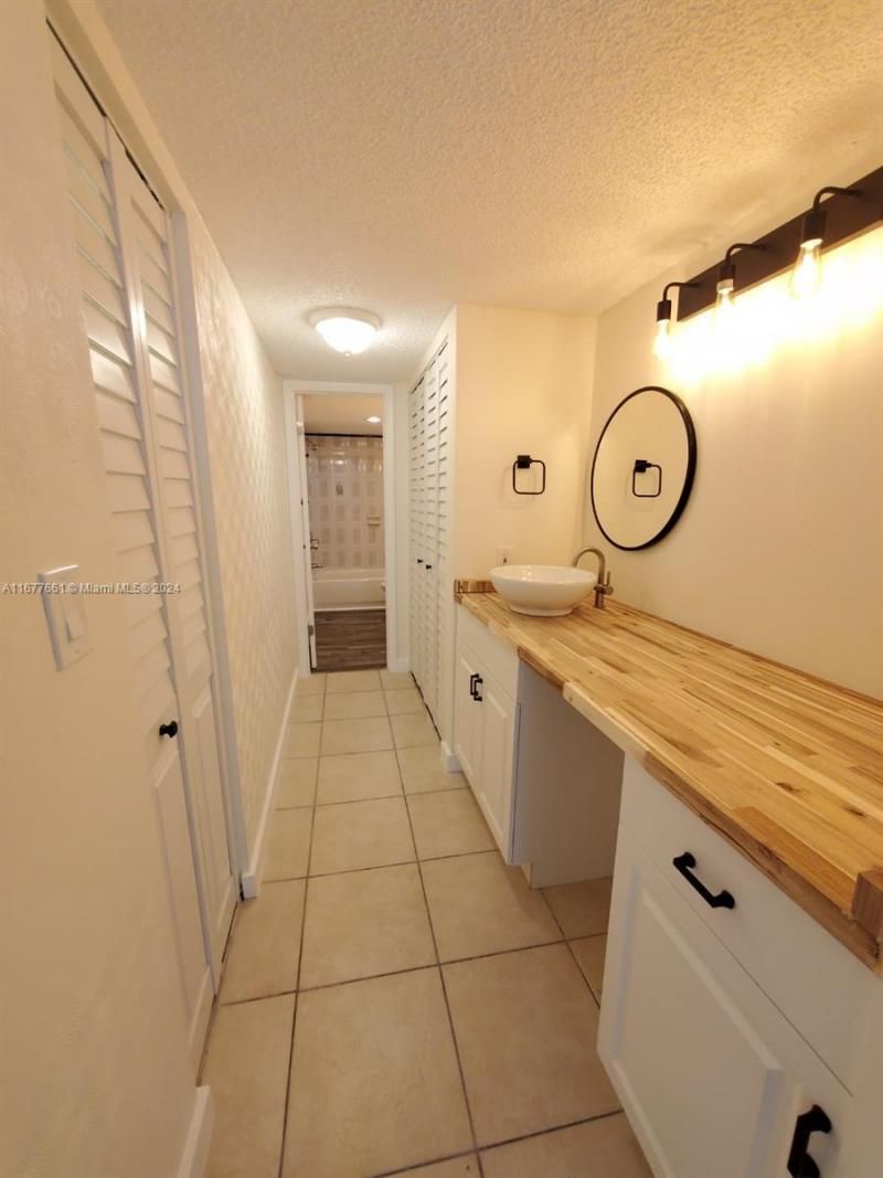 2029 NW 46th Ave, Unit E308, Lauderhill, FL 33313 Photo