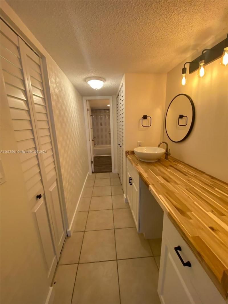 2029 NW 46th Ave, Unit E308, Lauderhill, FL 33313 Photo