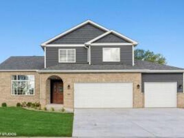 1245 77th Place, Merrillville, IN 46410