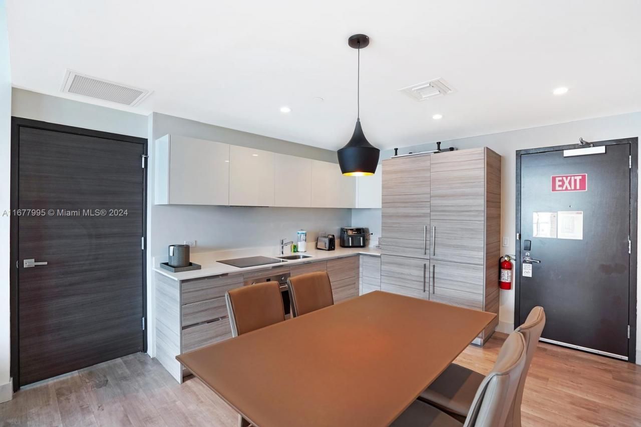 Please Call For Address, Unit S415, Hollywood, FL 33019 Photo