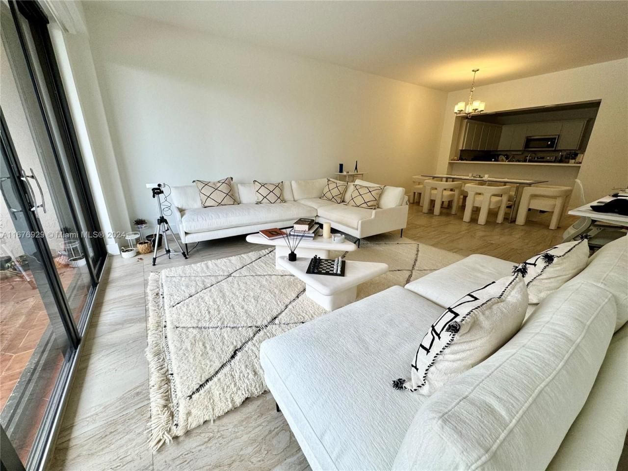 201 Crandon Blvd, Unit 324, Key Biscayne, FL 33149 Photo