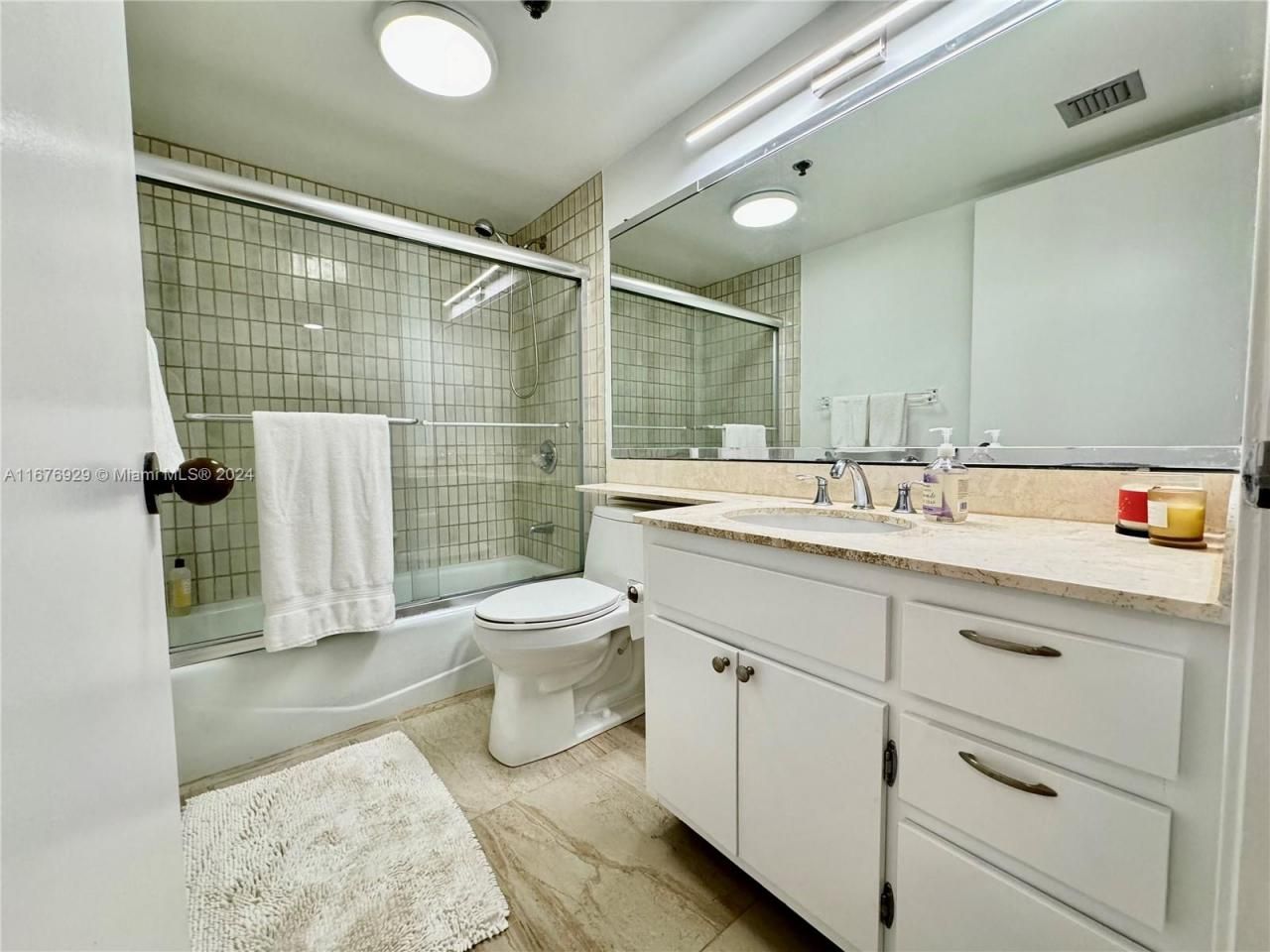 201 Crandon Blvd, Unit 324, Key Biscayne, FL 33149 Photo