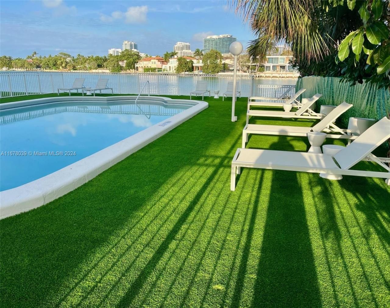 9881 E Bay Harbor Dr, Unit 203, Bay Harbor Islands, FL 33154 Photo