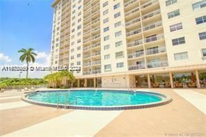 400 Kings Point Dr, Unit 1031, Sunny Isles Beach, FL 33160 Photo
