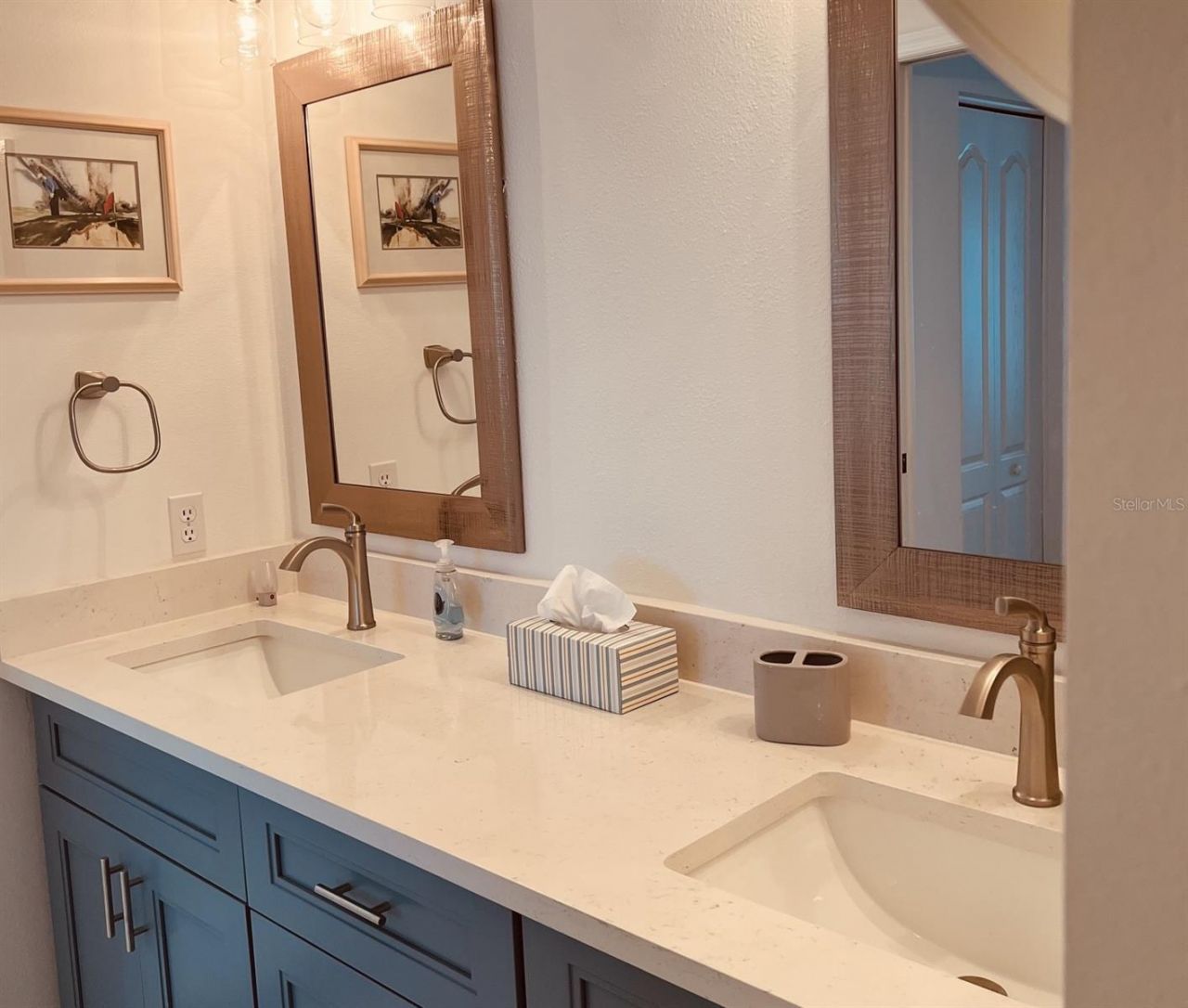 9641 Castle Point Drive, Unit 1225, Sarasota, FL 34238 Photo
