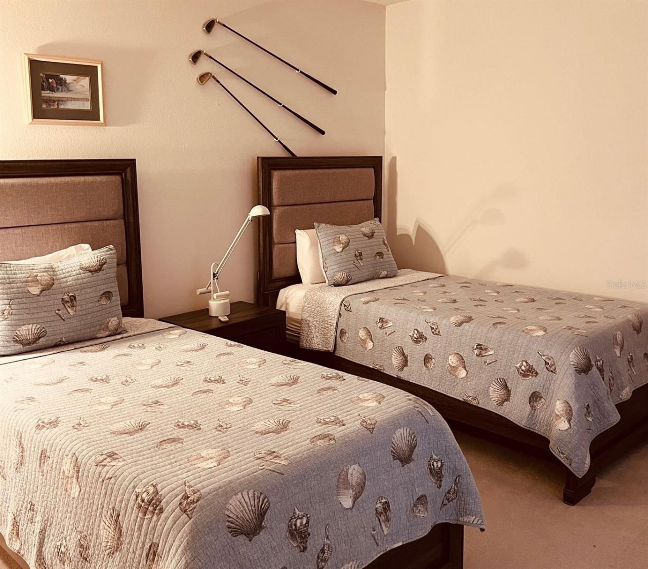 9641 Castle Point Drive, Unit 1225, Sarasota, FL 34238 Photo