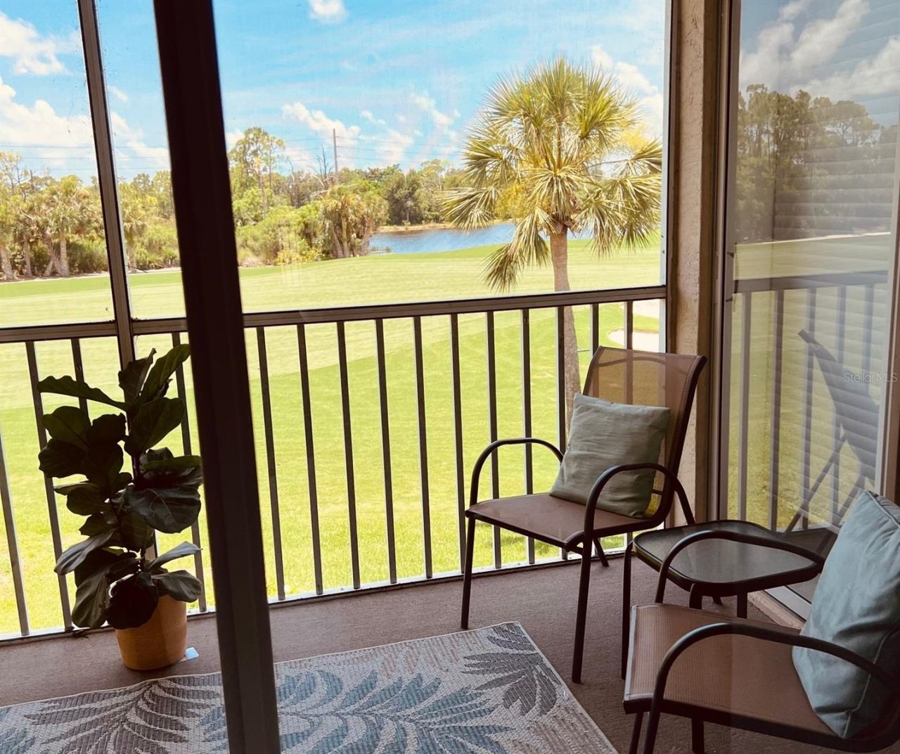 9641 Castle Point Drive, Unit 1225, Sarasota, FL 34238 Photo