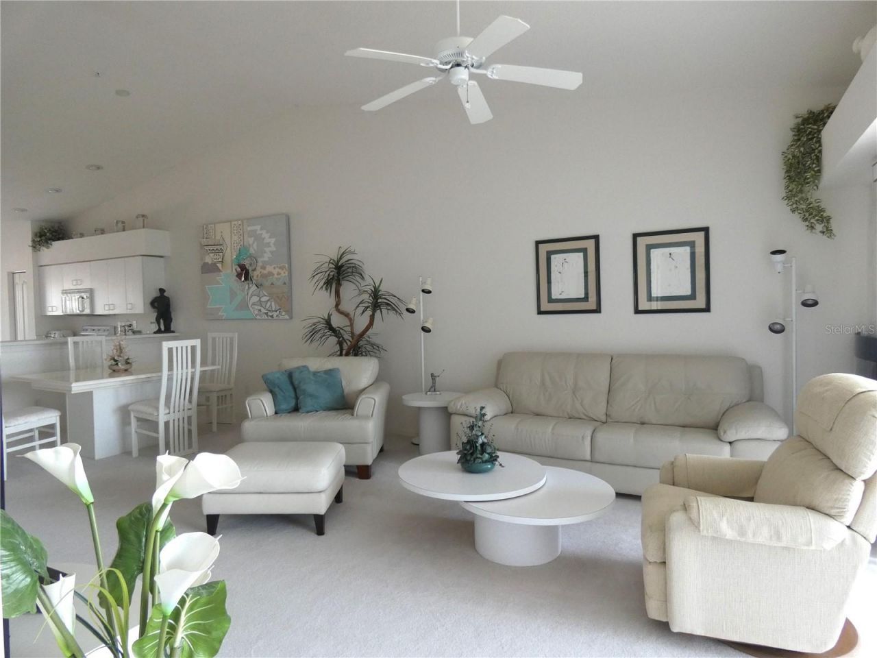 9641 Castle Point Drive, Unit 1225, Sarasota, FL 34238 Photo