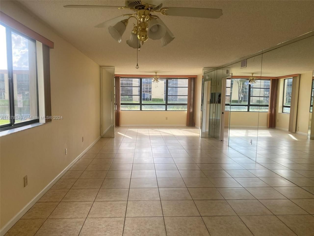 10324 E Clairmont Cir, Unit 101, Tamarac, FL 33321 Photo