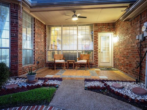 7906 Munich Drive, Rowlett, TX 75089