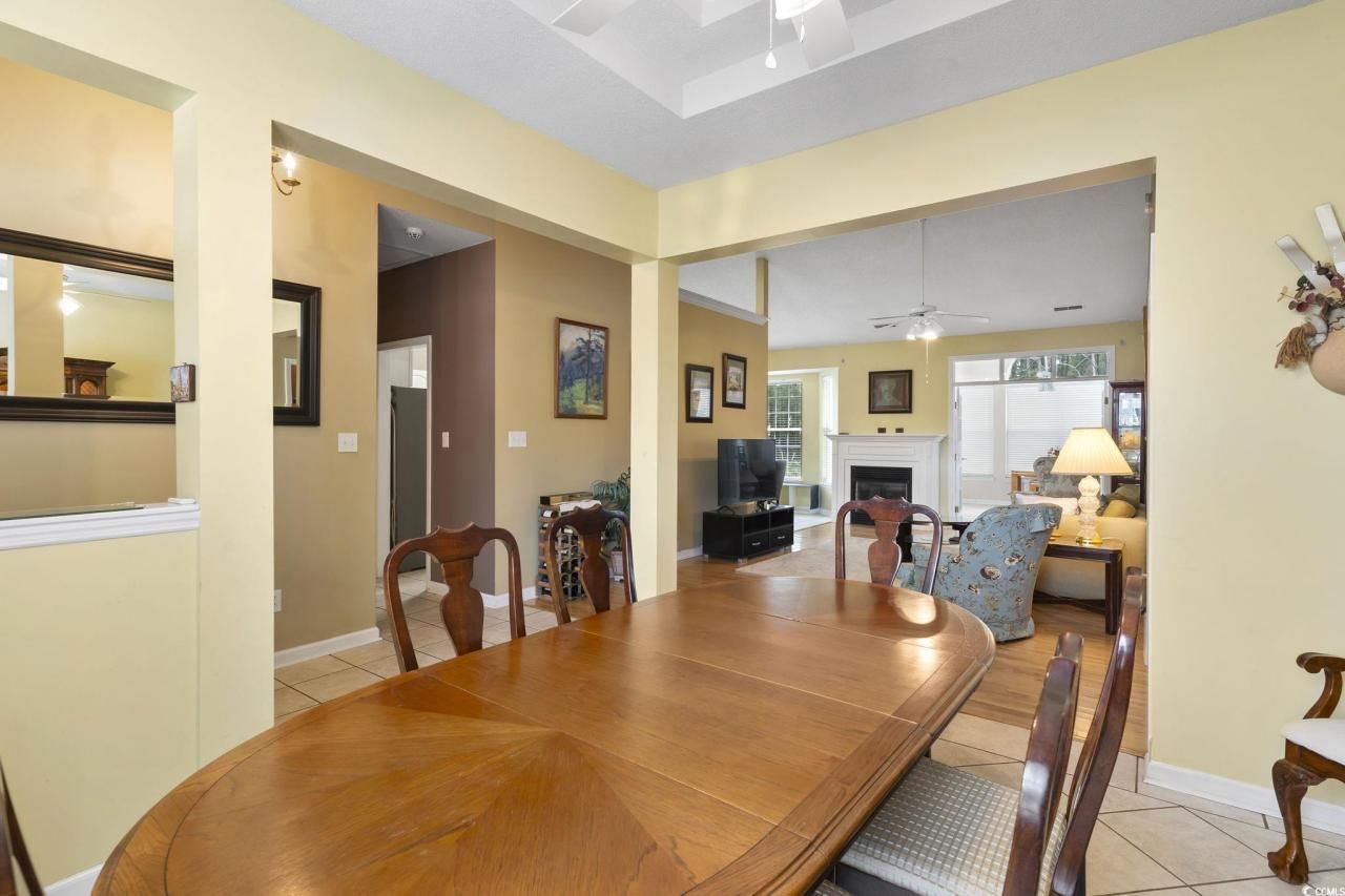 490 Blackberry Ln. Photo 4