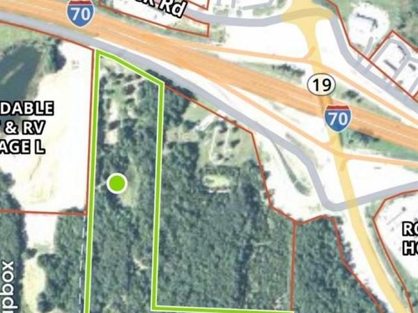 432 Tree Farm Rd., New Florence, MO 63363