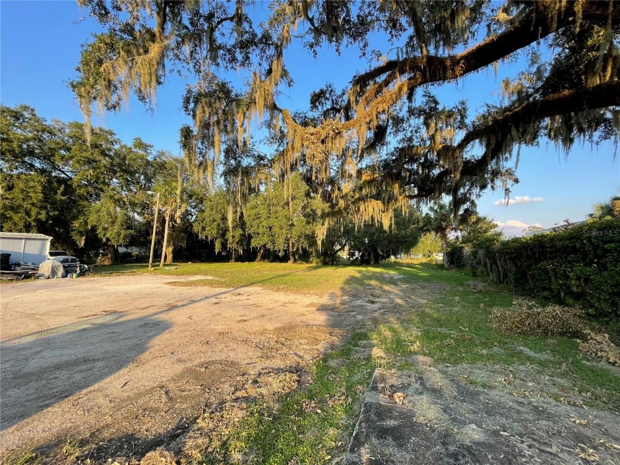 830 S Main Street, Wildwood, FL 34785
