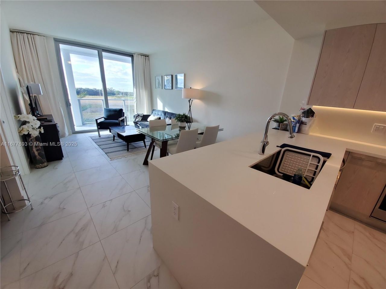 2000 Metropica Way, Unit 305, Sunrise, FL 33323 Photo