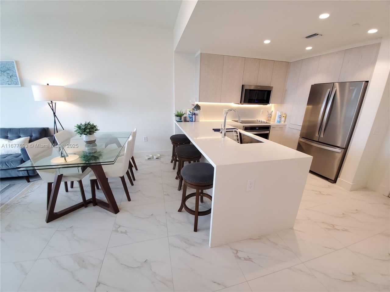 2000 Metropica Way, Unit 305, Sunrise, FL 33323 Photo