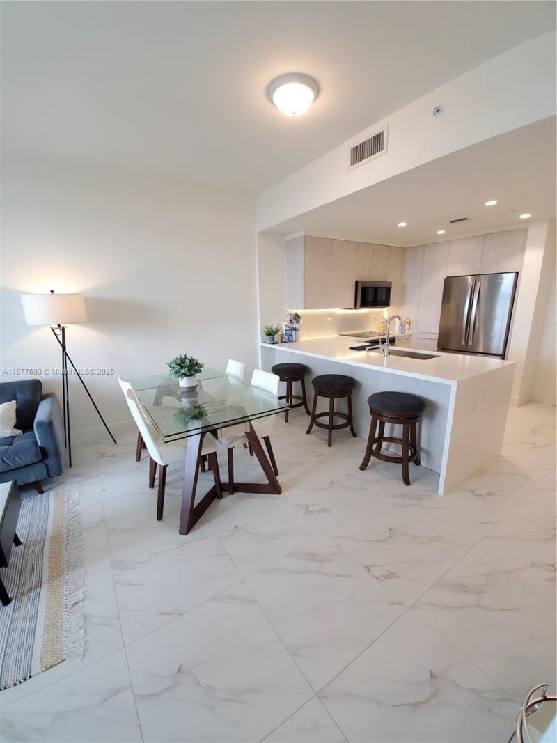 2000 Metropica Way, Unit 305, Sunrise, FL 33323 Photo