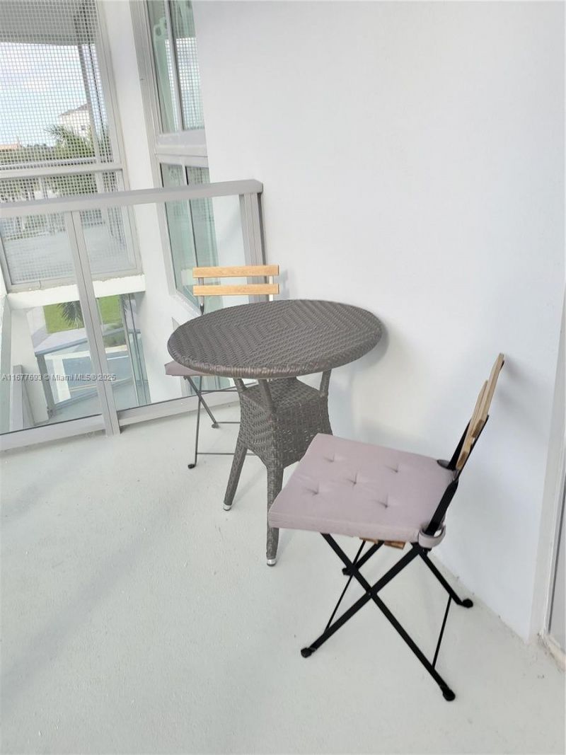 2000 Metropica Way, Unit 305, Sunrise, FL 33323 Photo