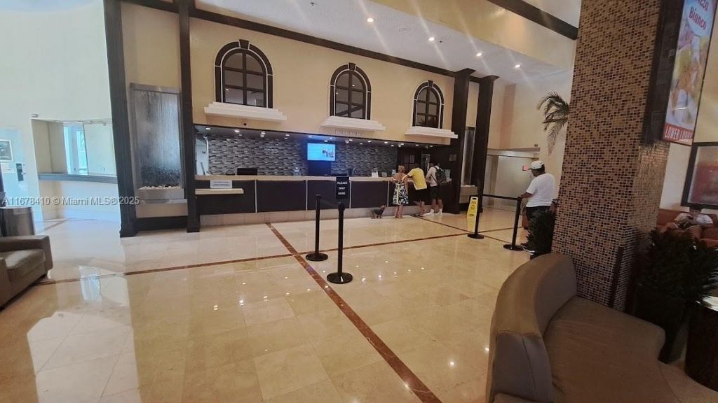 19201 Collins Ave, Unit 747, Sunny Isles Beach, FL 33160 Photo